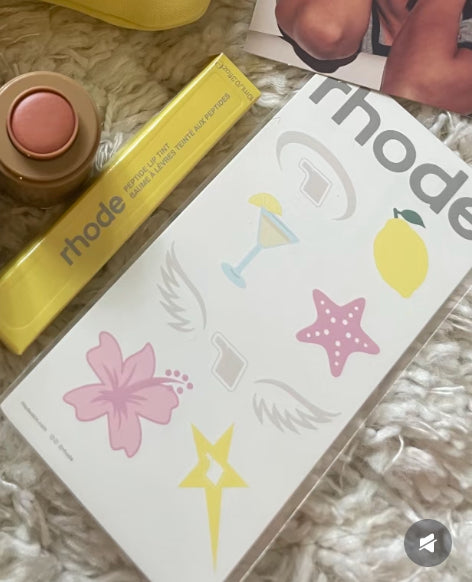 【 現貨 】【 限量 】Rhode 敏感修護保濕染唇蜜 Lipgloss - 微閃檸檬色 Lemontini
