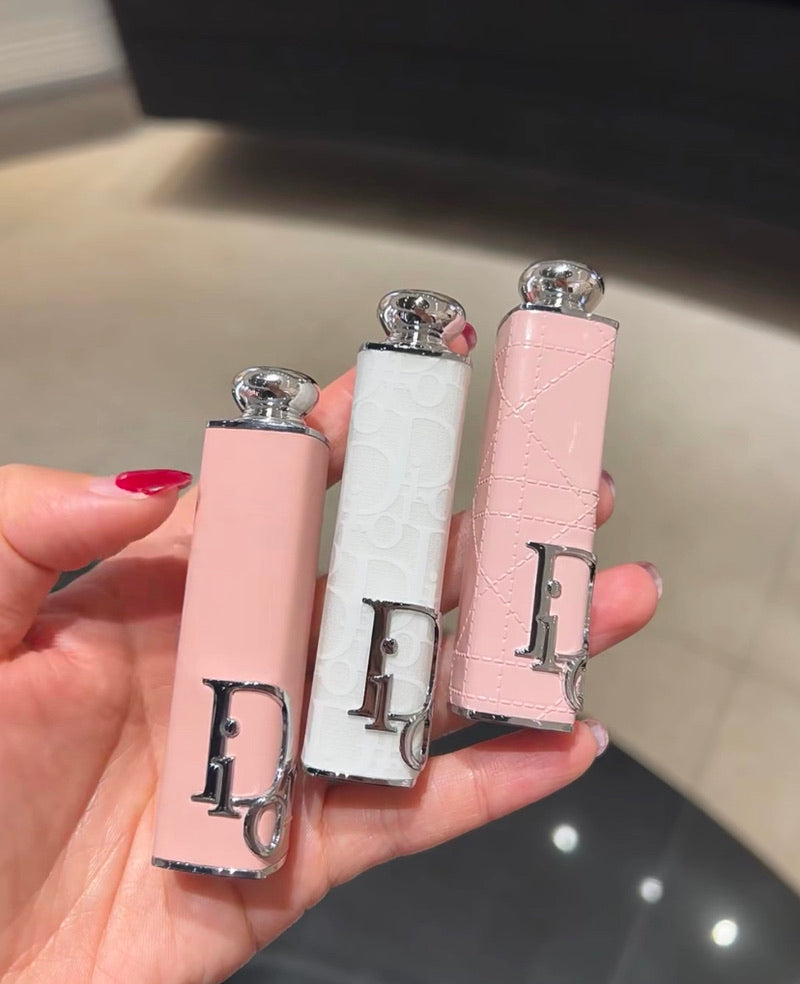 【 現貨 】Dior 花漾夢幻限量系列 -雪花白色唇膏殼 Lipstick Case **白色殼已包順豐運費到台灣**