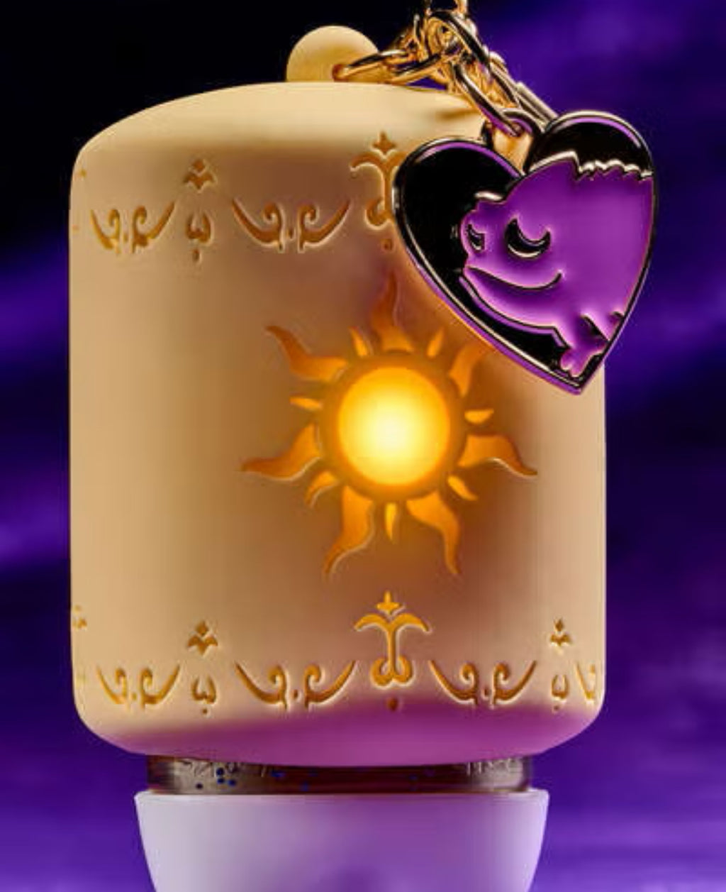 【 訂購 】迪士尼限量長髮公主發光消毒液套鎖匙扣 Rapunzel pocket keychain