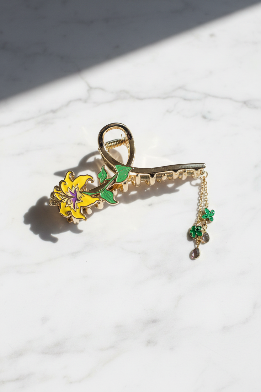 【 現貨 】迪士尼限量閃鑽貝殼耳環 Ariel Little Mermaid Shell Bling Bling Earrings (Copy)