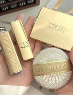 【 現貨 】迪奧聖誕限定 限量舞會系列 - 聖誕唇膏殼金殼