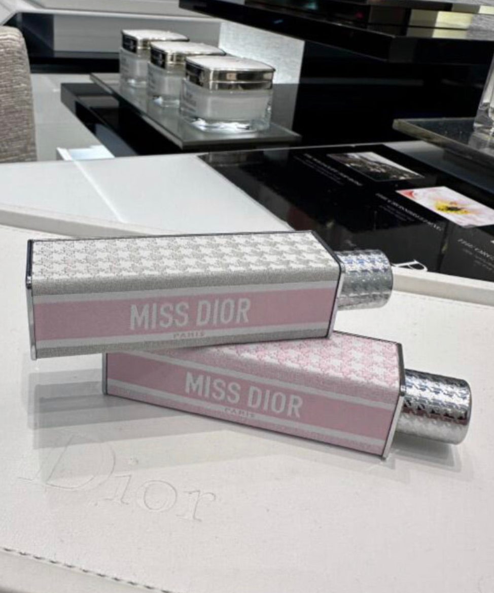 【 現貨 】迪奧夢幻粉色千鳥格限量香水膏 Perfume Stick