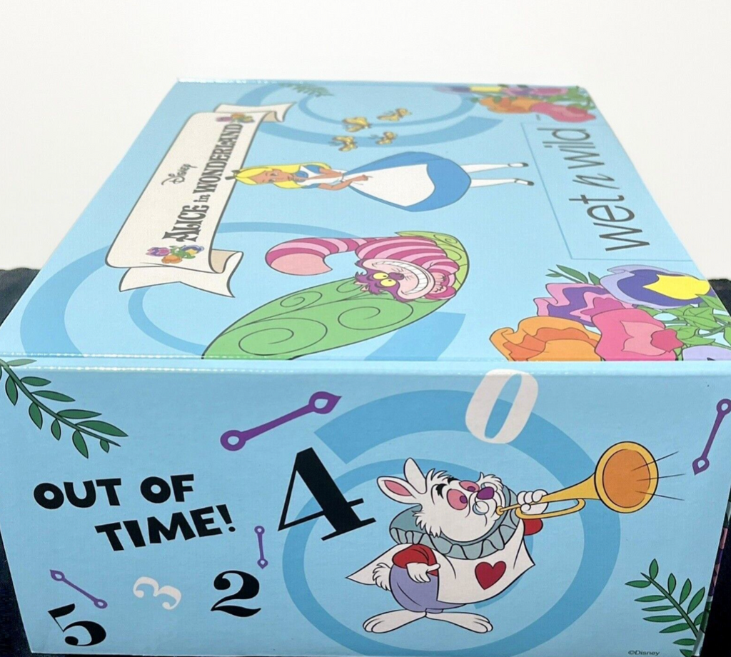 【 現貨 】迪士尼 限量 愛麗絲夢遊仙境化妝品套裝 Alice In Wonderland Makeup Gift Set  - 大禮盒