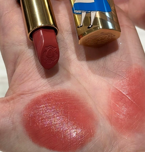 【 現貨 】芭比波朗 限量愛麗絲夢遊仙境唇膏 Alice in wonderland lipstick  - 赤茶酒紅#04