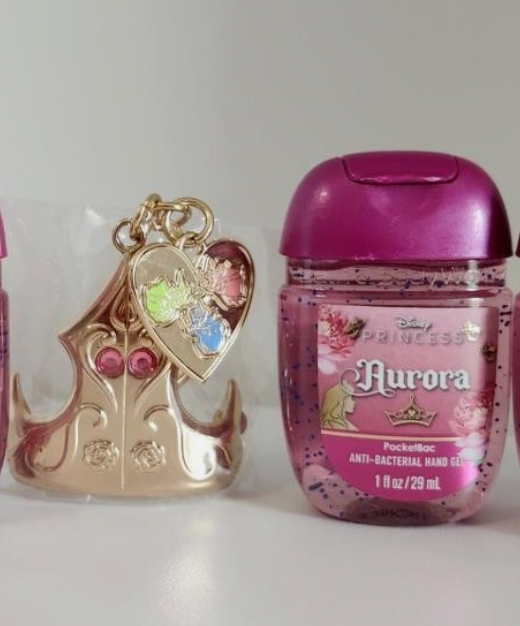 【 現貨 】迪士尼限量睡公主發光消毒液套鎖匙扣 Sleeping Beauty Aurora pocket keychain