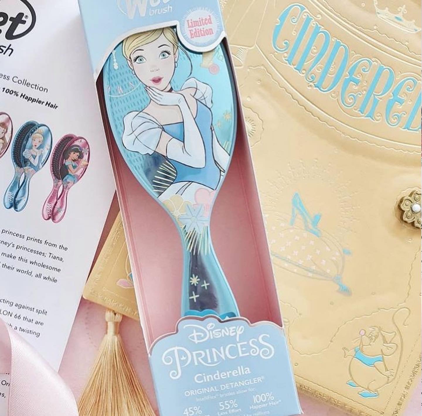 【 現貨 】Disney Belle 迪士尼貝兒公主限量乾濕兩用鬆軟梳 Comb Brush