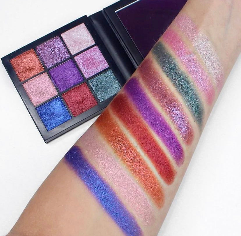 【 現貨 】Huda Beauty寶石鑽光九宮格 Gemstone Eyeshadow